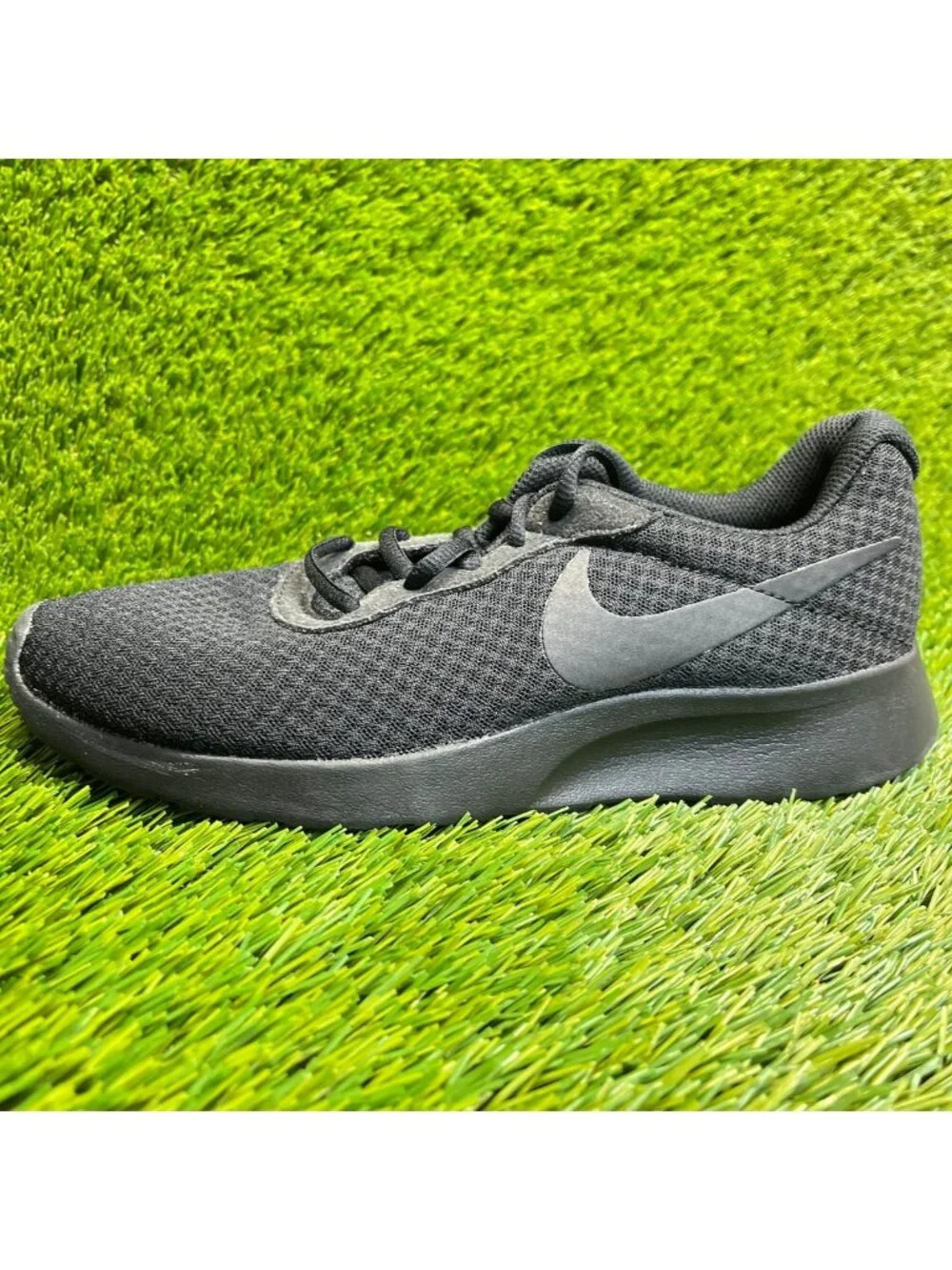 Nike Tanjun Womens Size 7.5 Triple Black Athletic Running Walking Shoes Sneakers